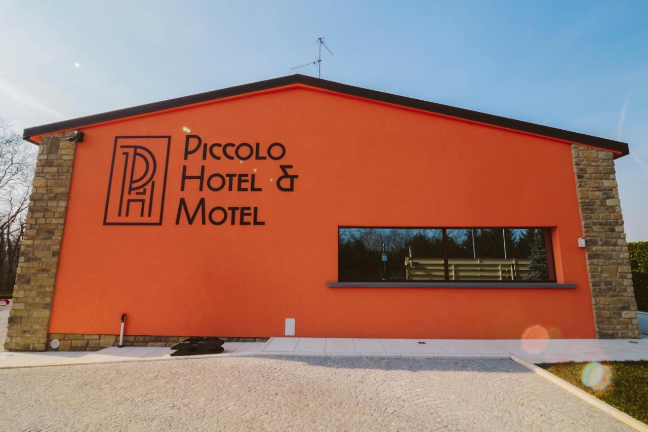 Piccolo Hotel Palosco Kültér fotó