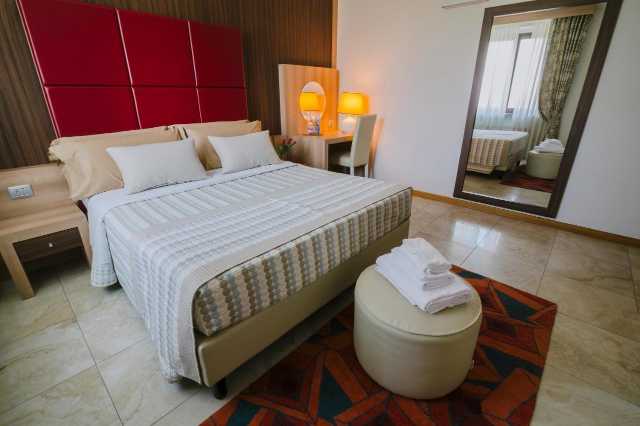 Piccolo Hotel Palosco Kültér fotó