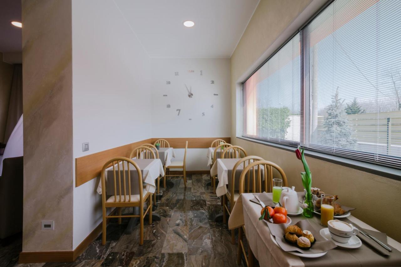 Piccolo Hotel Palosco Kültér fotó